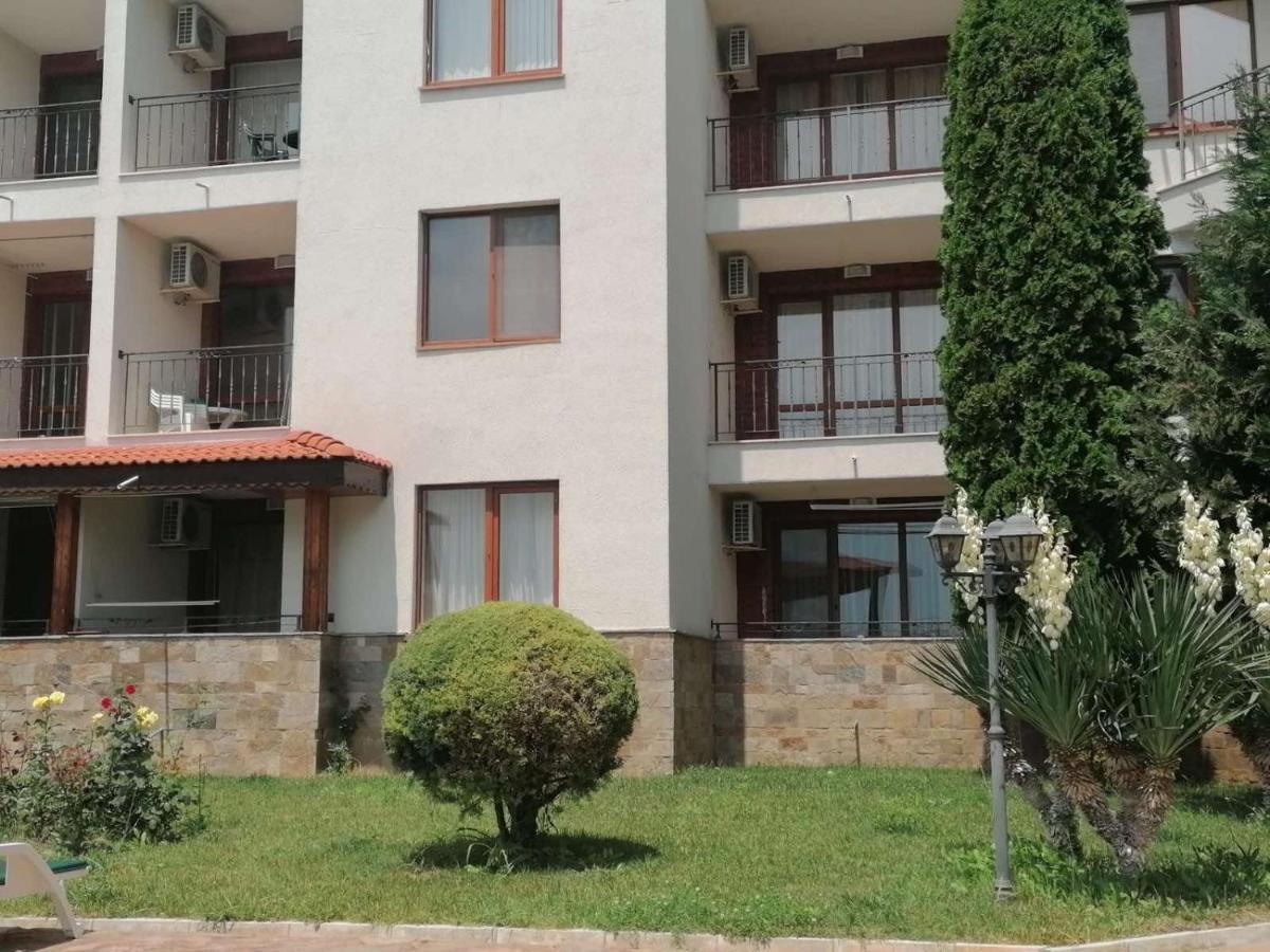 Private Apartments In Apolon Rawda Exterior foto