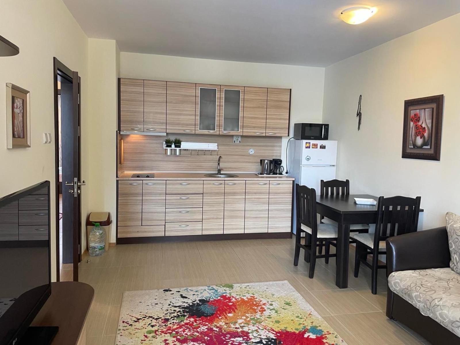 Private Apartments In Apolon Rawda Exterior foto