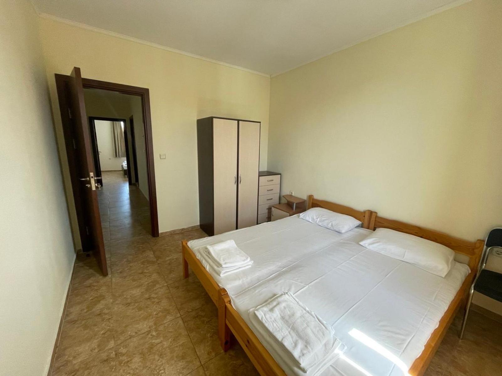 Private Apartments In Apolon Rawda Exterior foto
