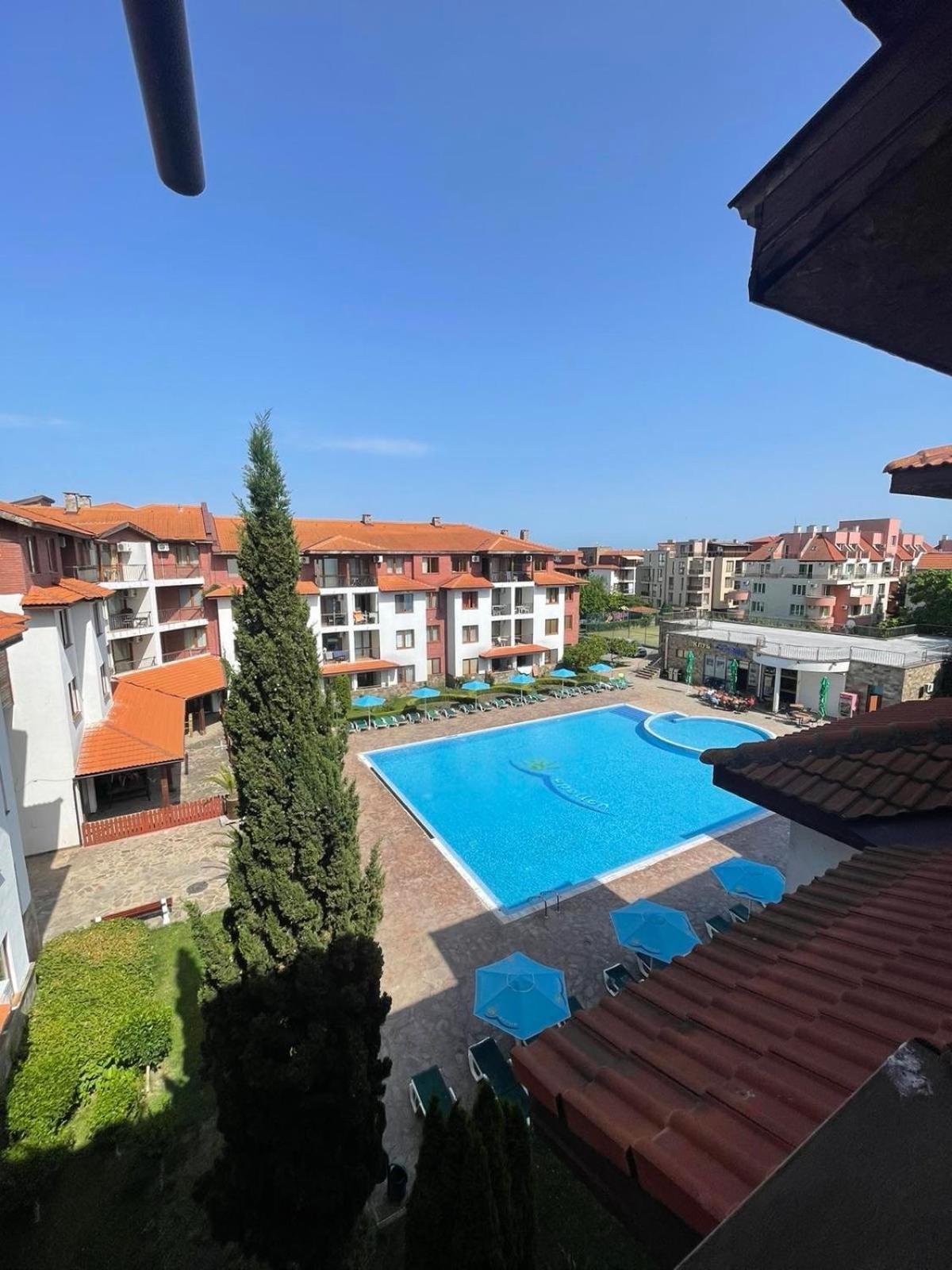 Private Apartments In Apolon Rawda Exterior foto