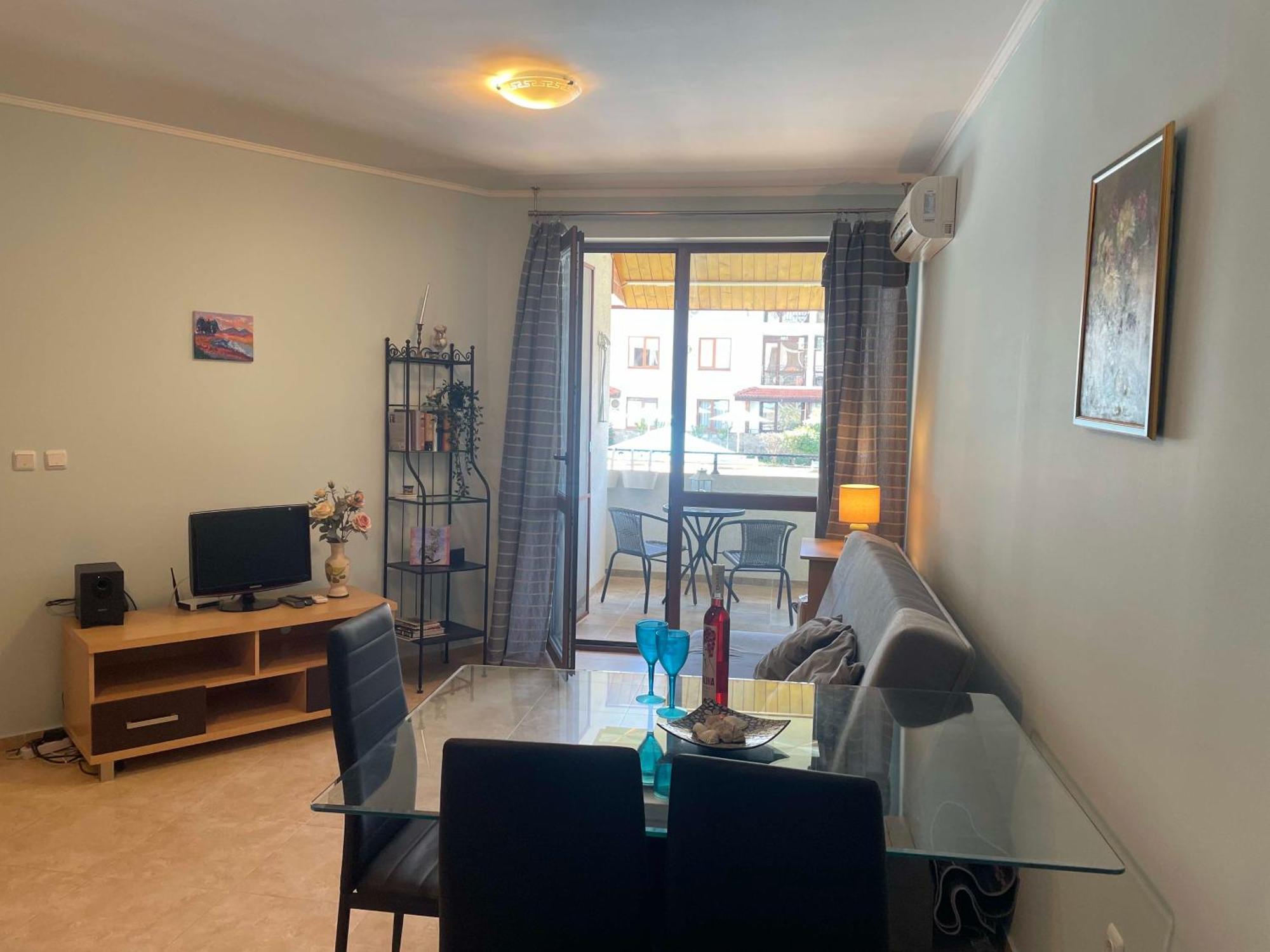 Private Apartments In Apolon Rawda Exterior foto